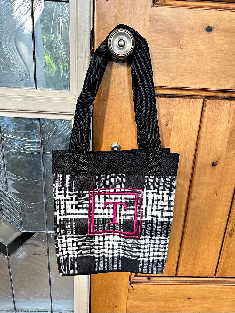 Thirty-One essential storage tote (display only)
“T” personalization
